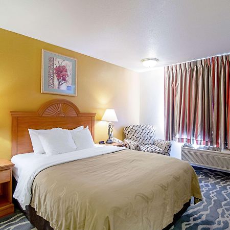 Quality Inn Huron Exterior foto