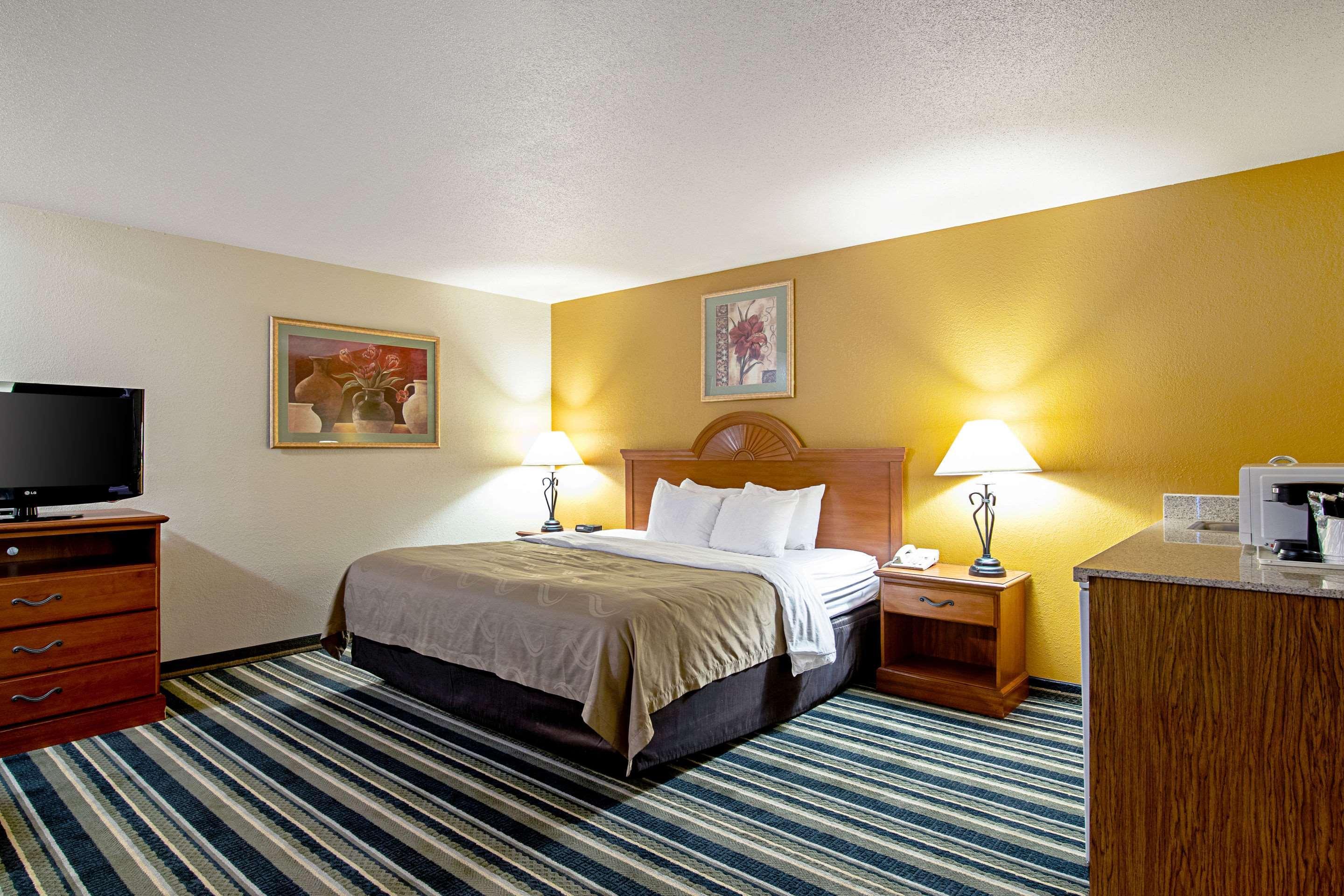 Quality Inn Huron Exterior foto