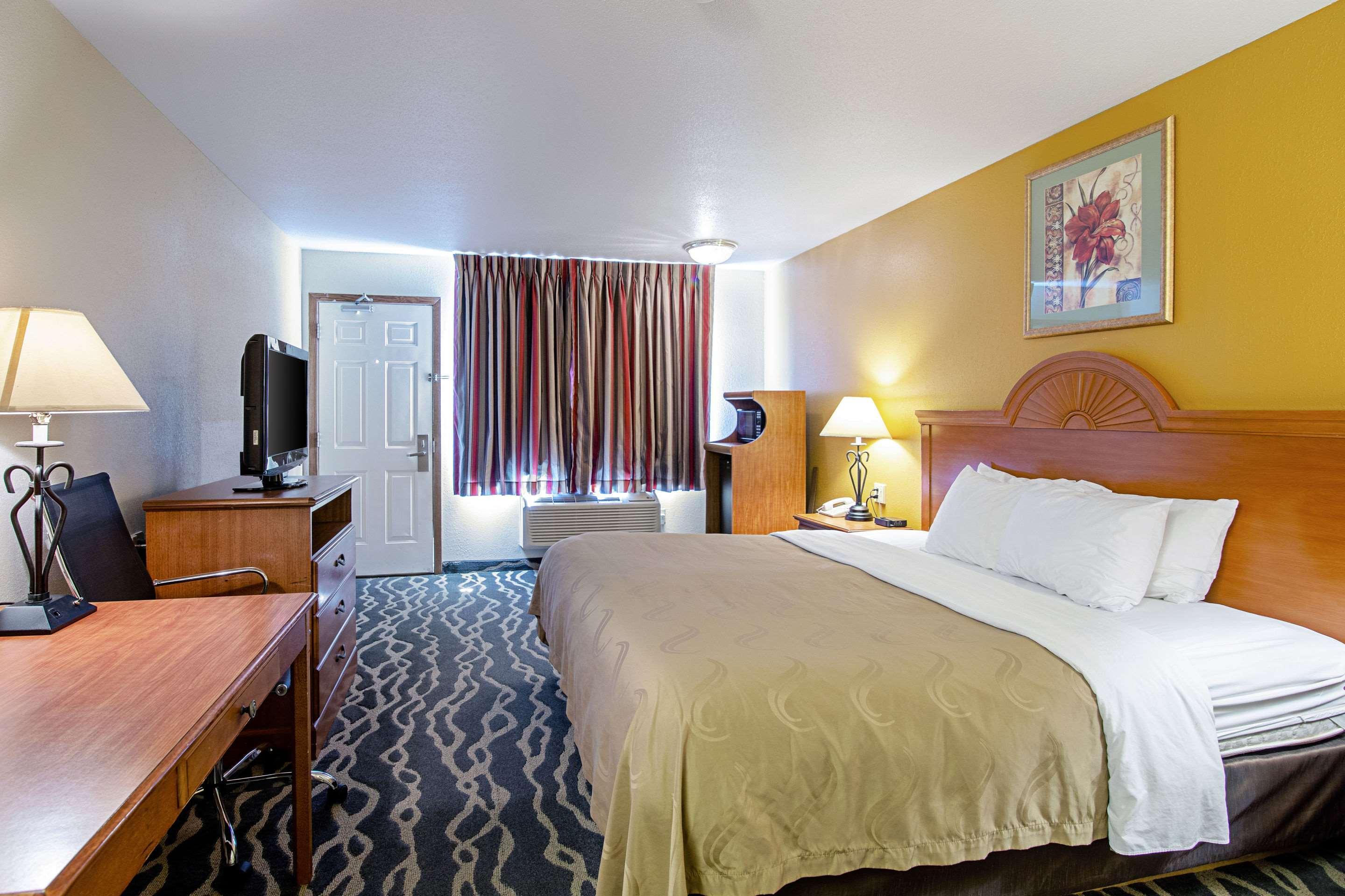 Quality Inn Huron Exterior foto
