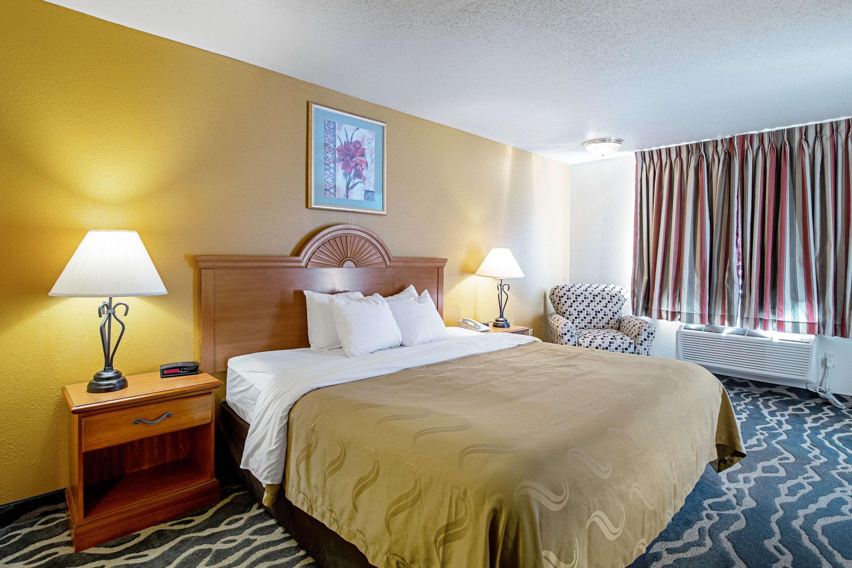 Quality Inn Huron Exterior foto